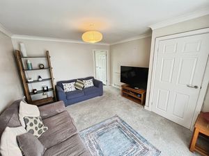 Lounge- click for photo gallery